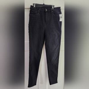 Buffalo Skylar High Rise Skinny jeans. Size 29. Nwt
